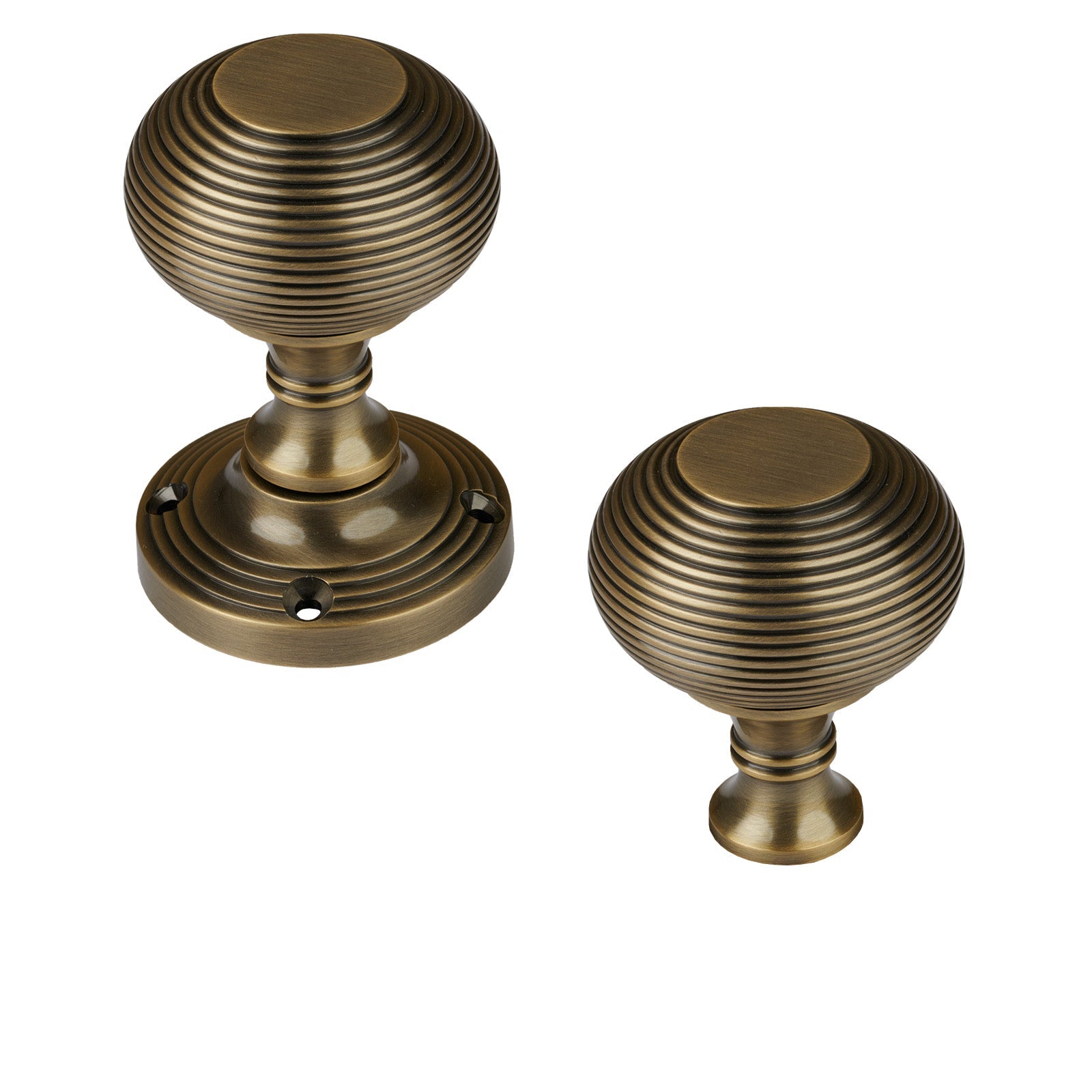 Reeded Rim Door Knob in Aged Brass finish