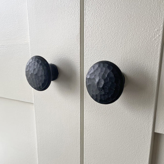 Cast Iron Wardrobe Knobs SHOW