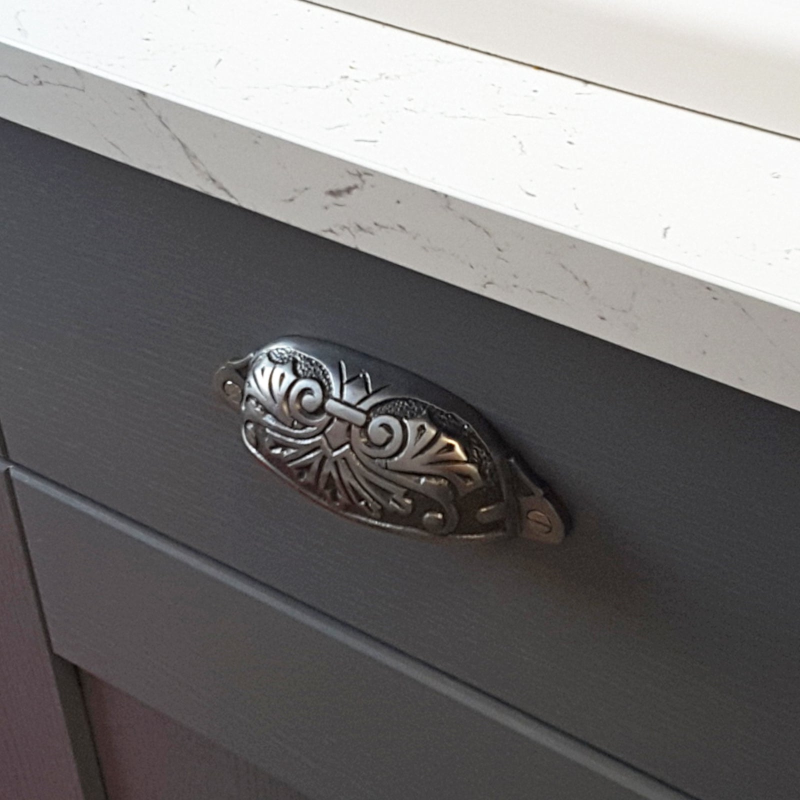 Vintage Drawer Pull SHOW