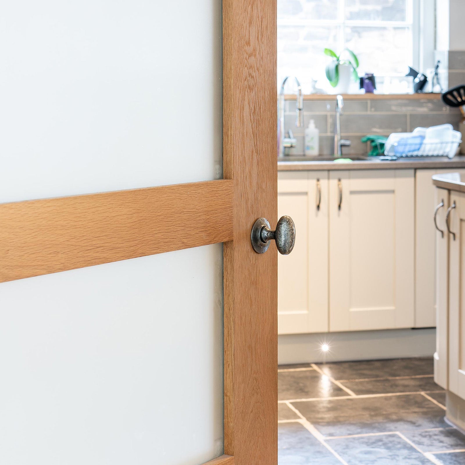 SHOW Hover Image of Oval Mortice Knobs