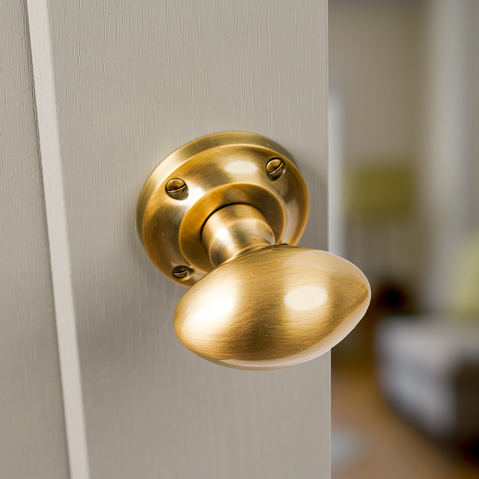 SHOW Moody Image of Suffolk Rim Door Knob