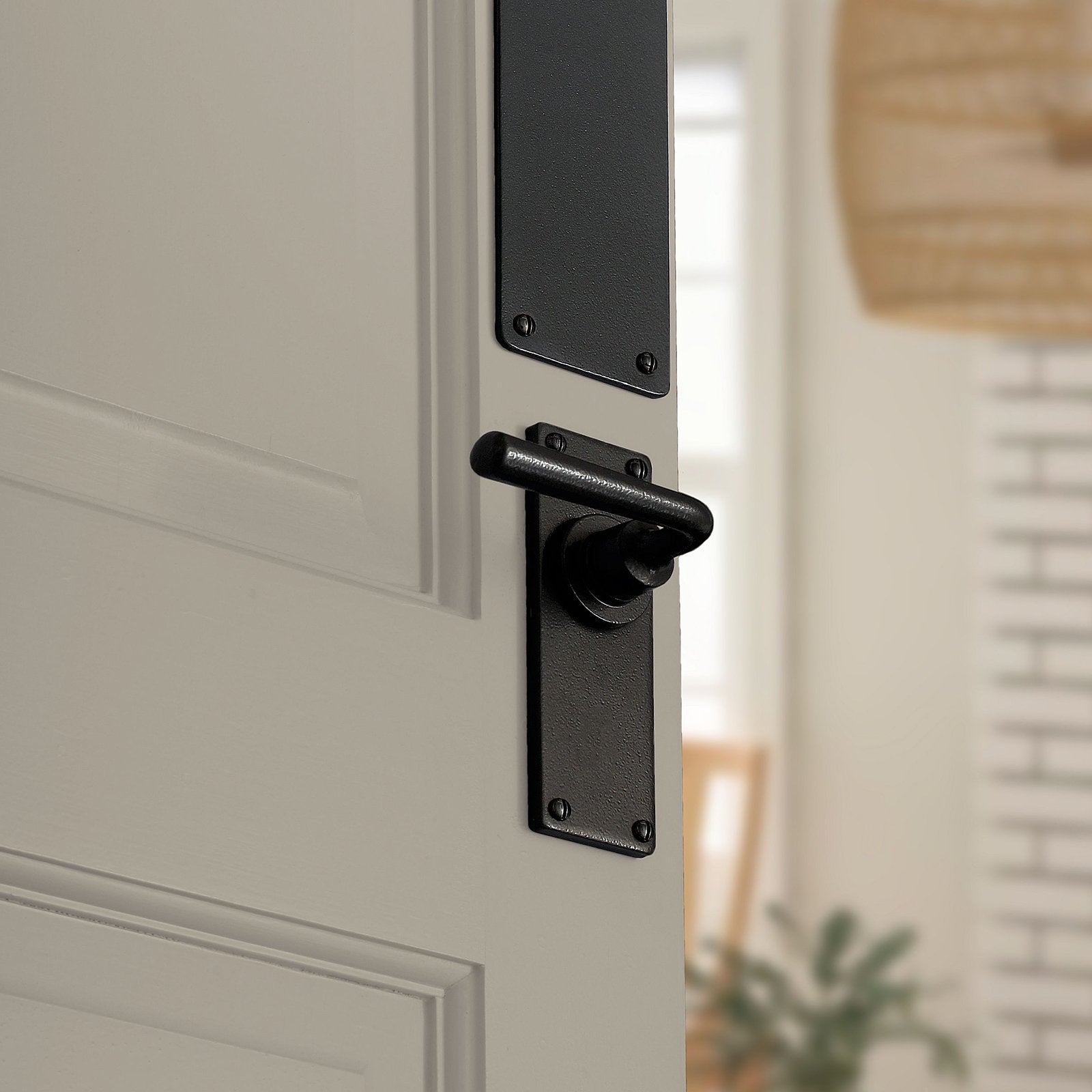 Stonebridge Ironmongery Lever handle SHOW