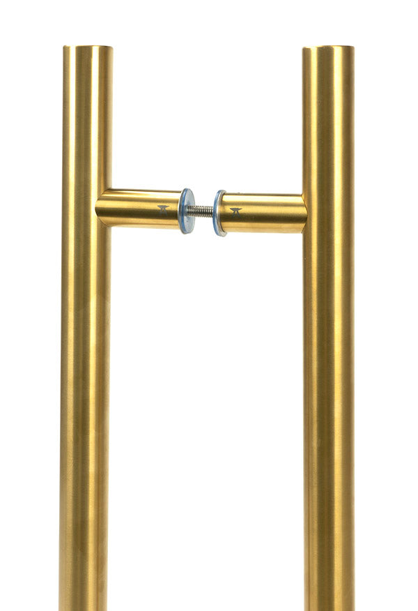 SHOW Aged Brass 1.5m T Bar Handle B2B 32mm 