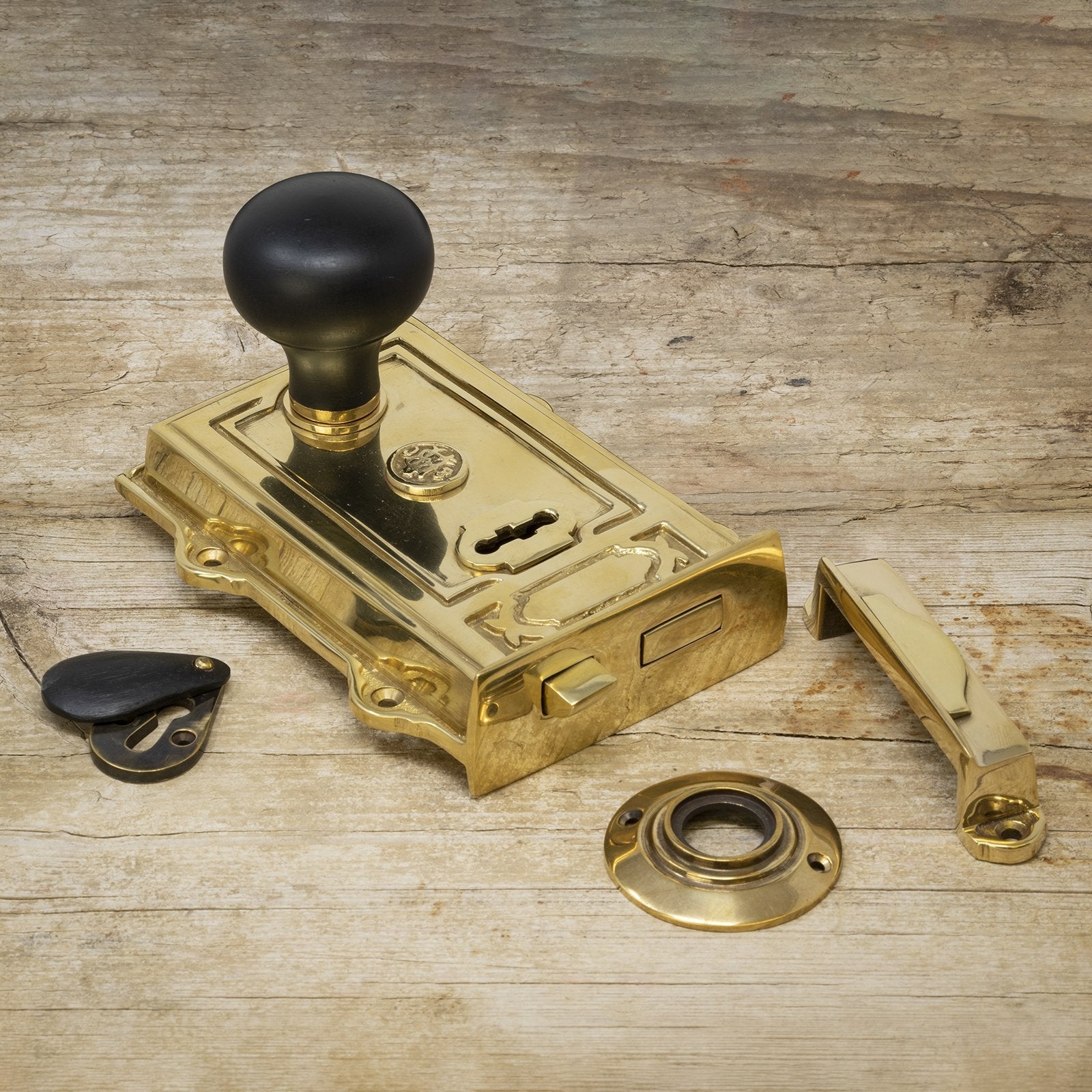 ornate brass rim lock & ebonised bun door knob set SHOW