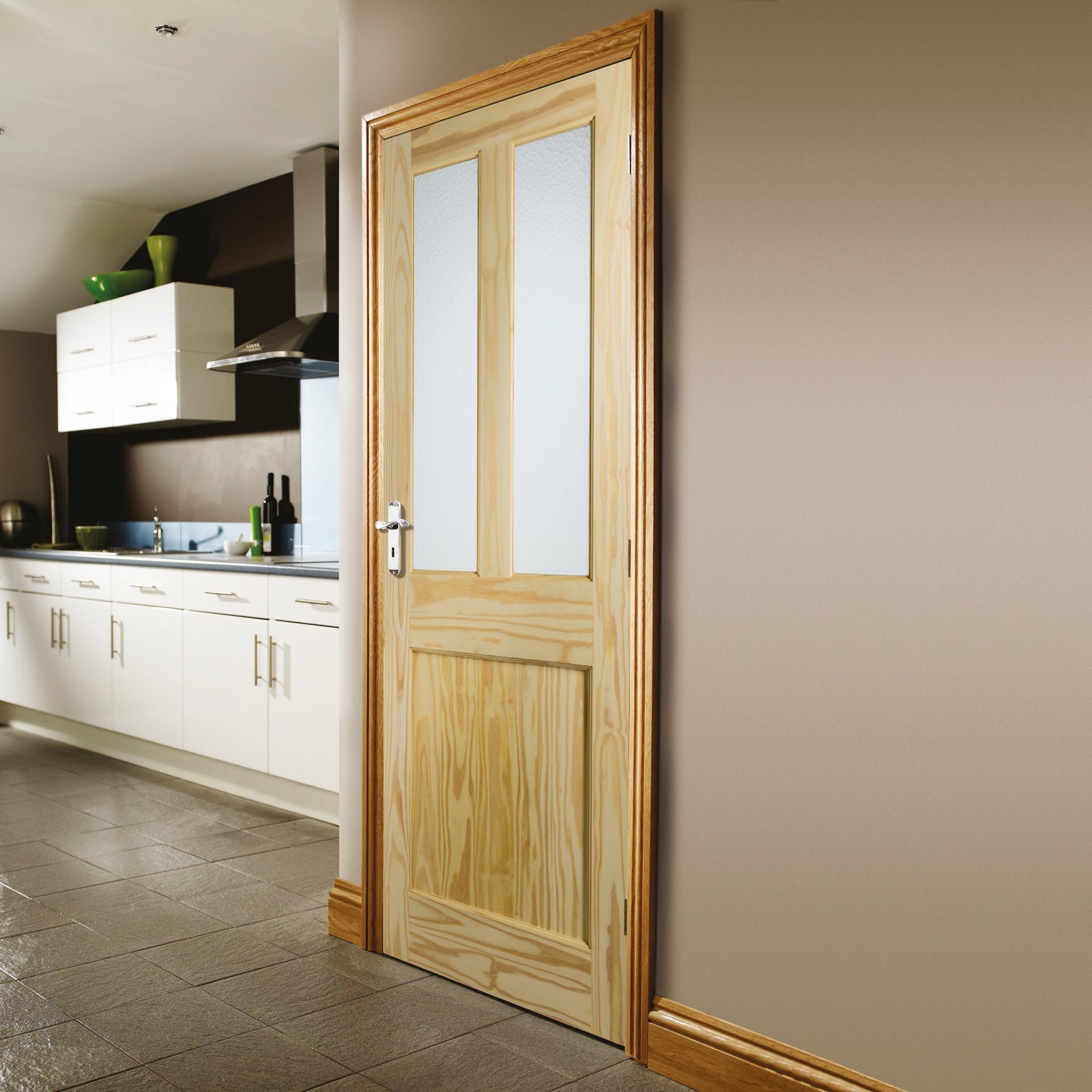 SHOW External Pine Malton Door with Flemish Glass lifestyle